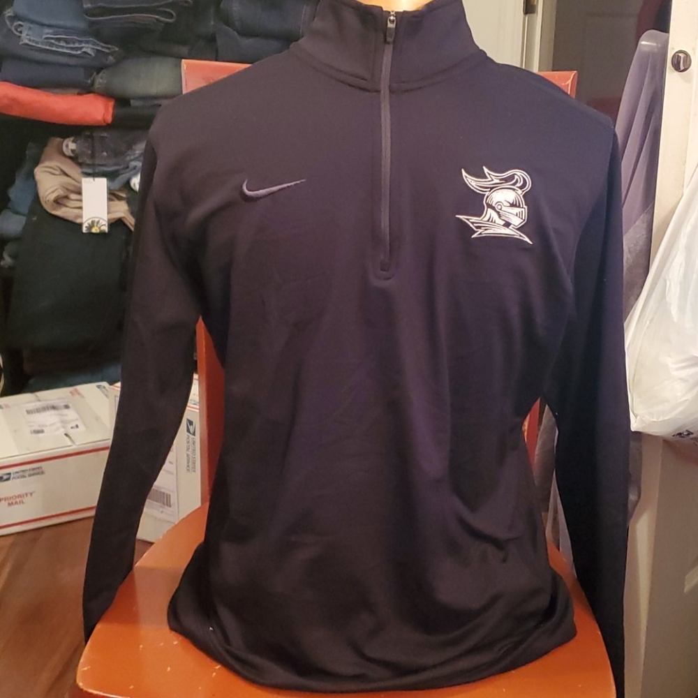 Nike Dri-fit Pullover Size  M